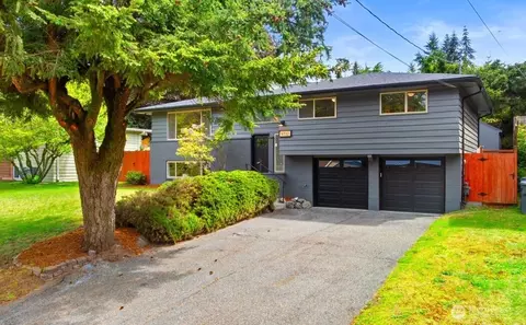 9732 240th Pl SW, Edmonds, WA 98020