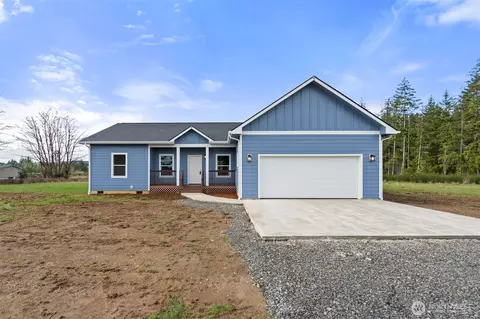 107 Winwood Ln, Winlock, WA 98596