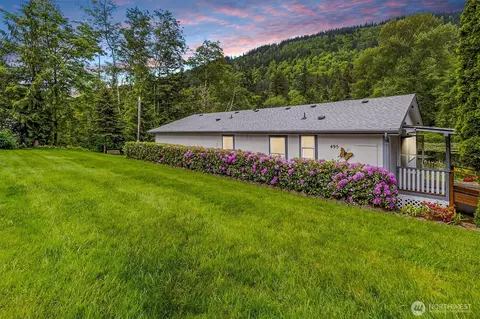 495 Lakeside Dr, Sedro Woolley, WA 98284