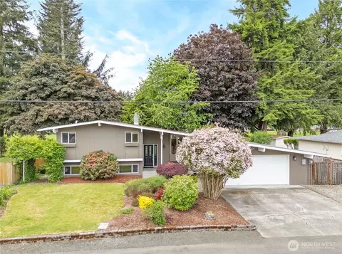 6243 Sarazen St SE, Olympia, WA 98513