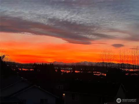 3416 69th Ave NE, Marysville, WA 98270