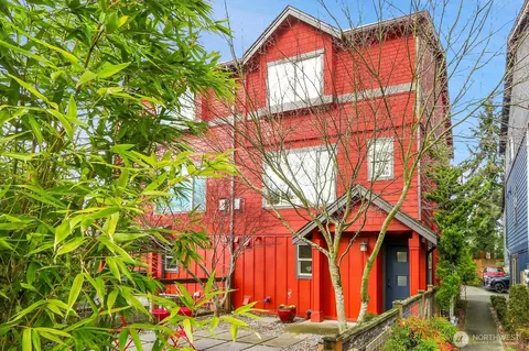 2130 N 113th #B, Seattle, WA 98133