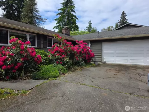 1859 N 200th St, Shoreline, WA 98133