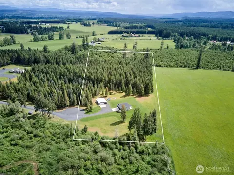 237 Bear Creek Ln, Winlock, WA 98596 photo 2