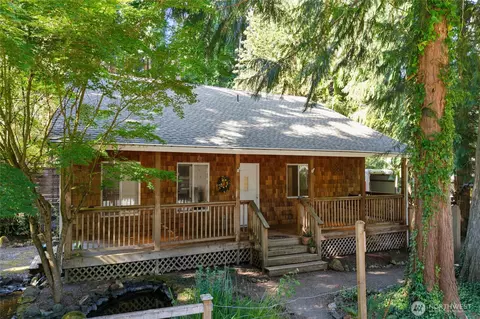 4141 Timberline Rd, Clinton, WA 98236