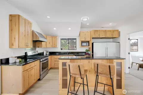 Kitchen - 8010 Beverly Blvd #A, Everett, WA 98203 photo 1 of 3