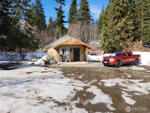831 Goat Ranch Rd, Cle Elum, WA 98922