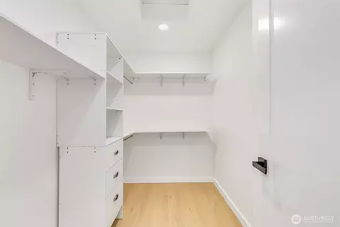 3011 E Cherry St, Seattle, WA 98122 photo 16