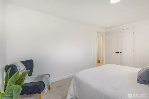 3011 E Cherry St, Seattle, WA 98122 photo 27
