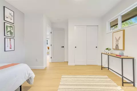 3011 E Cherry St, Seattle, WA 98122 photo 18