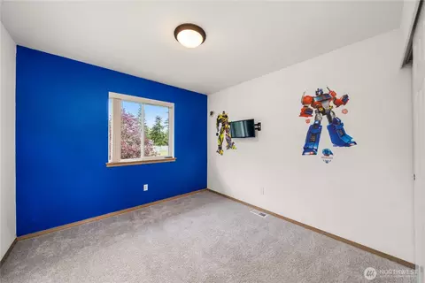 Bedroom - 19605 84th Ave E, Spanaway, WA 98387 photo 2 of 4