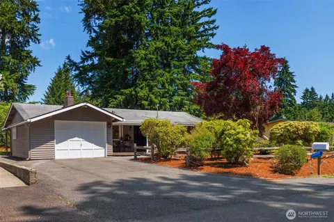 18422 SE 135th St, Renton, WA 98059