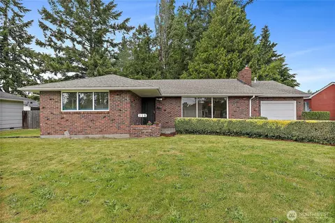 115 E 72nd St, Tacoma, WA 98404