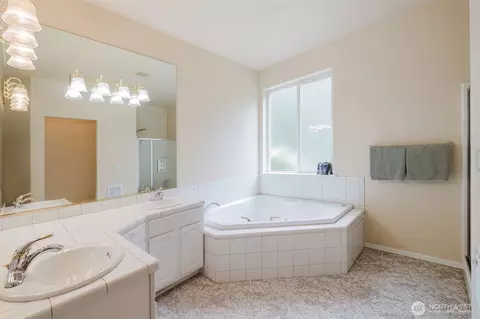 7729 SE Willock Rd, Olalla, WA 98359 photo 18