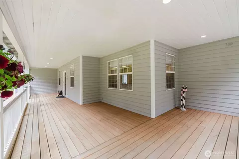 7729 SE Willock Rd, Olalla, WA 98359 photo 5