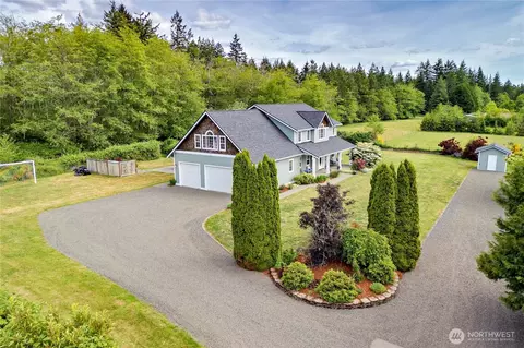 3093 NE Lincoln Rd, Poulsbo, WA 98370