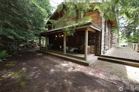 215 Marine Dr, Blakely Island, WA 98222