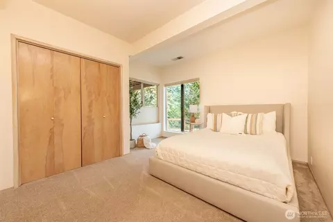 Bedroom - 322 Ravens Ridge Rd, Sequim, WA 98382 photo 3 of 3