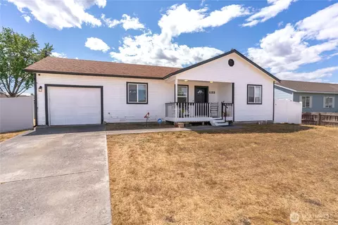 1123 Mather Dr, Moses Lake, WA 98837