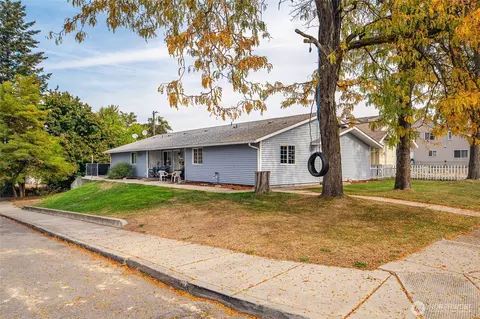 1002 10041008 N Hogan St, Spokane, WA 99202
