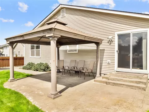 Exterior - 1209 Nunnally Ave NW, Orting, WA 98360 photo 4 of 9