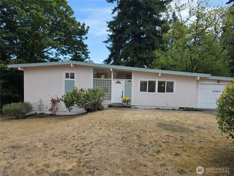 1060 149th Pl SE, Bellevue, WA 98007
