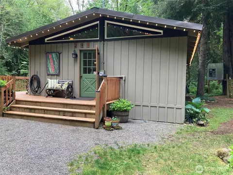 291 Williams Rd, Ariel, WA 98603