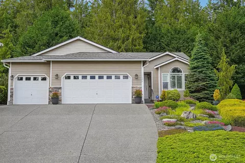 11306 176th Ave E, Bonney Lake, WA 98391