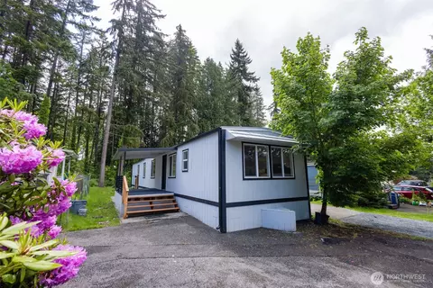 3333 228th St #42, Bothell, WA 98021