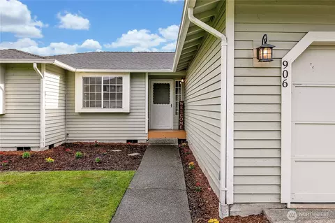 906 Olsen Pl, Enumclaw, WA 98022 photo 5