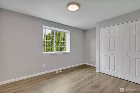 906 Olsen Pl, Enumclaw, WA 98022 photo 25