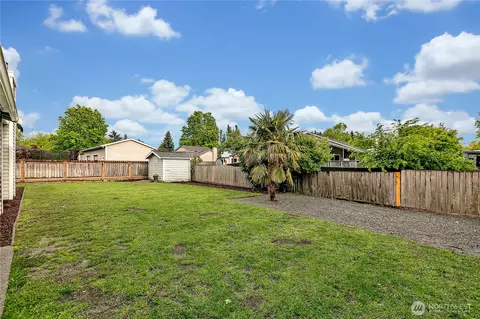 906 Olsen Pl, Enumclaw, WA 98022 photo 28