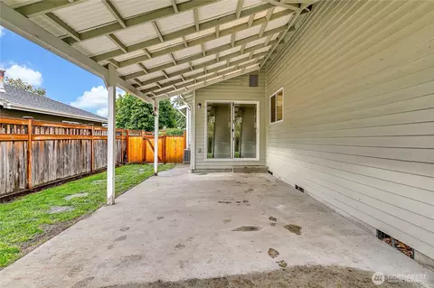 906 Olsen Pl, Enumclaw, WA 98022 photo 27