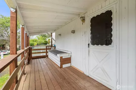 2162 Harvard St, Raymond, WA 98577 photo 16