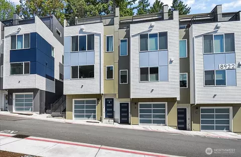 8922 NE 173rd Pl #A, Bothell, WA 98011