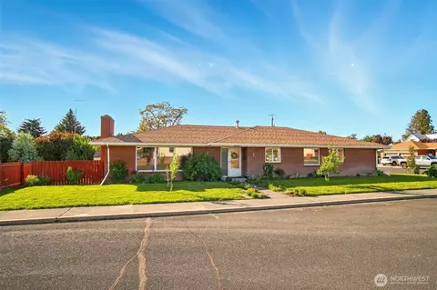 404 W 7th Ave, Ritzville, WA 99169