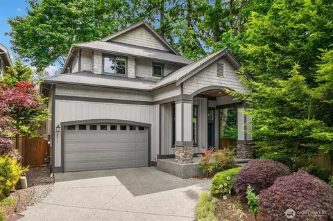 8831 NE 148th Pl, Kenmore, WA 98028