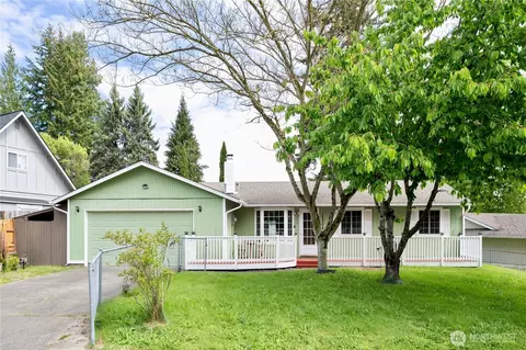 12506 SE 232nd St, Kent, WA 98031