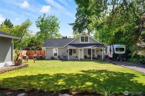 7615 Mesplay Ave SE, Lacey, WA 98503