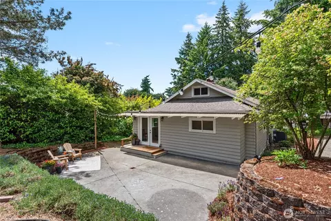 1154 Bertha Ave NW, Bremerton, WA 98312