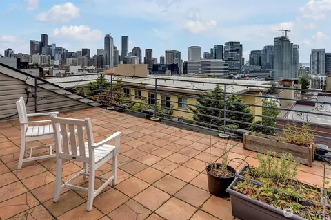 712 E Denny Way #502, Seattle, WA 98122