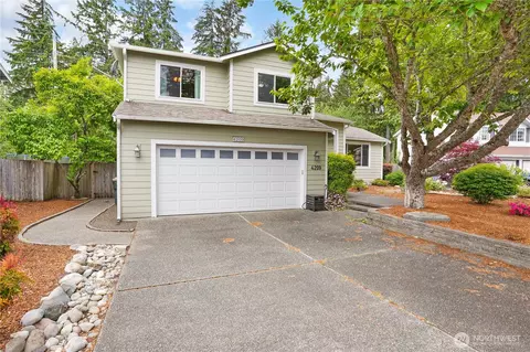 4209 Arbor Ct SE, Lacey, WA 98503