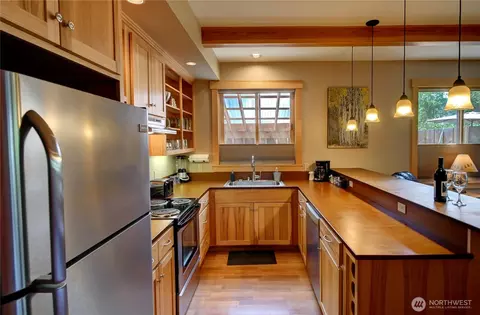 Kitchen - 140 Twisp Ave W #101, Twisp, WA 98856 photo 4 of 6