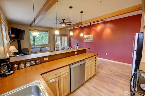 Kitchen - 140 Twisp Ave W #101, Twisp, WA 98856 photo 5 of 6