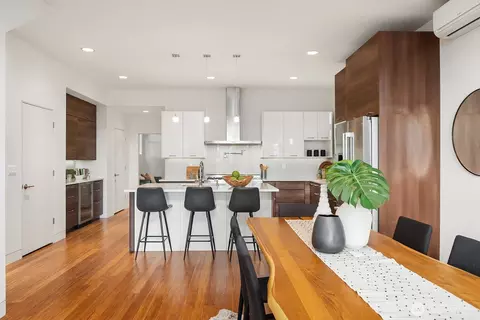 Other - 2222 Broadway E, Seattle, WA 98102 photo 3 of 9