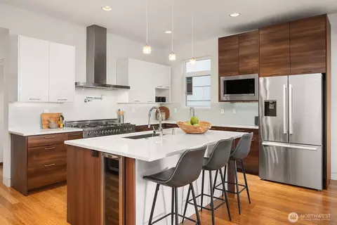 Kitchen - 2222 Broadway E, Seattle, WA 98102 photo 2 of 5
