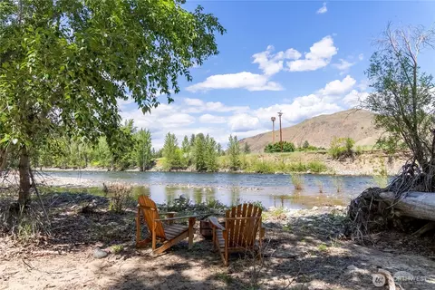 View/Area - 3 Kingfisher Rd, Twisp, WA 98856 photo 2 of 4