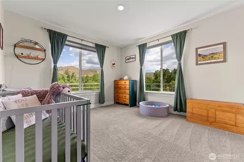 Bedroom - 3 Kingfisher Rd, Twisp, WA 98856 photo 3 of 6