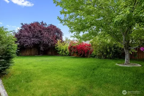 Exterior - 5712 Ochoco Ln, Pasco, WA 99301 photo 2 of 2
