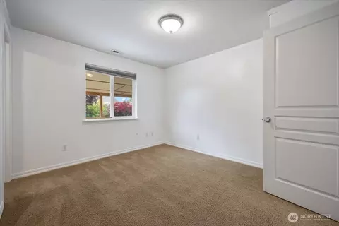 Bedroom - 5712 Ochoco Ln, Pasco, WA 99301 photo 2 of 6